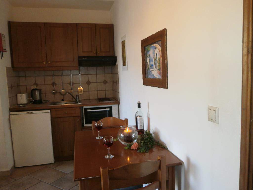 Eva Studios Kassiopi Quarto foto
